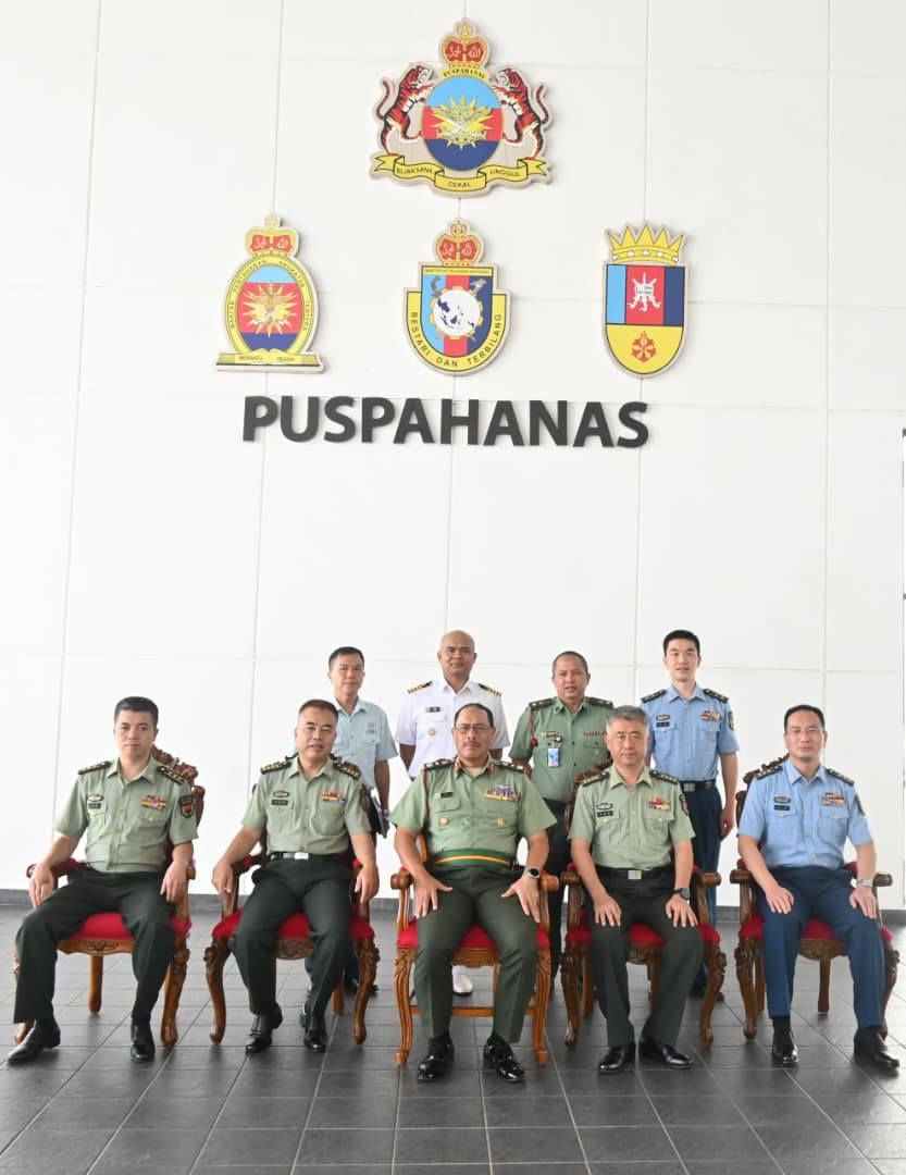Kunjungan daripada Delegasi People’s Liberation Army (PLA) Combined Arms Training ke PUSPAHANAS
